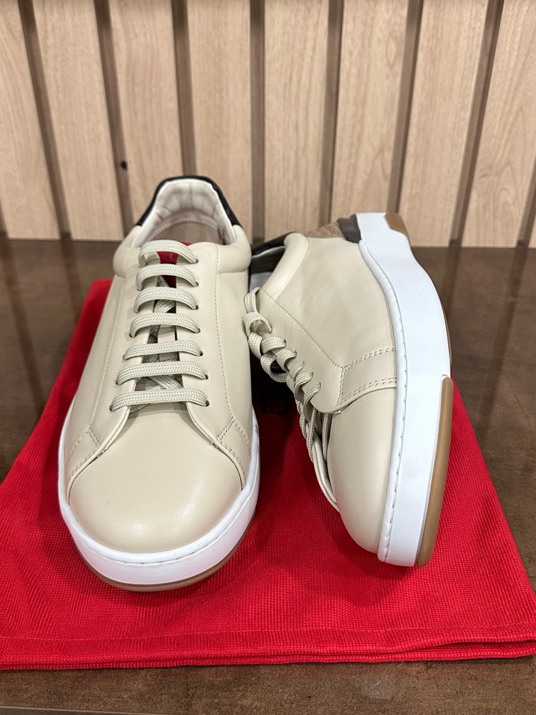 Carolina Herrera Cream Leather Low-Top Sneakers With Brown Heel Accent